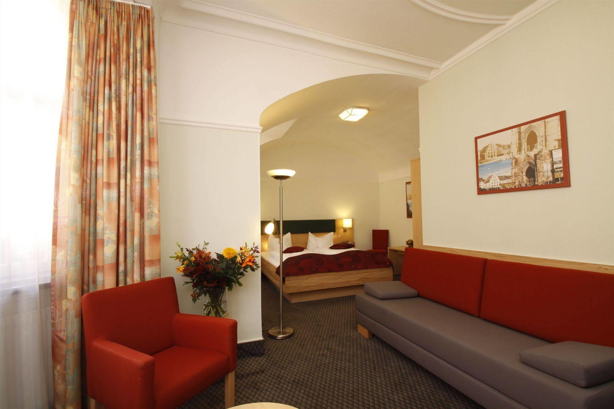 Hotel Barbara Φράιμπουργκ Εξωτερικό φωτογραφία